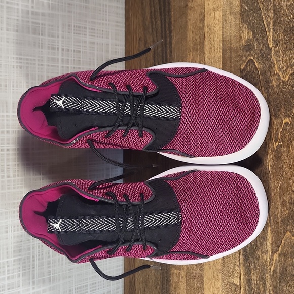 Jordan Eclipse, Sport Fuchsia black white, Trainers Basketball Casual Sneakers - Picture 2 of 6
